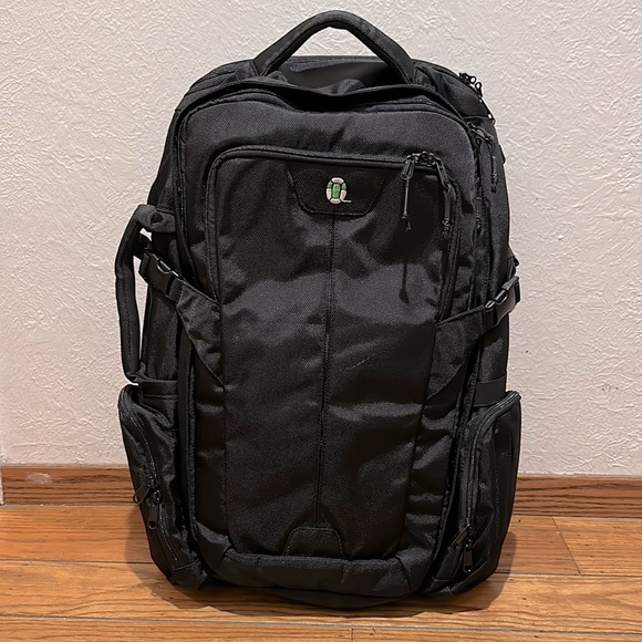 Tortuga Backpacks Bags Tortuga Travel Backpack Carryon Size Poshmark